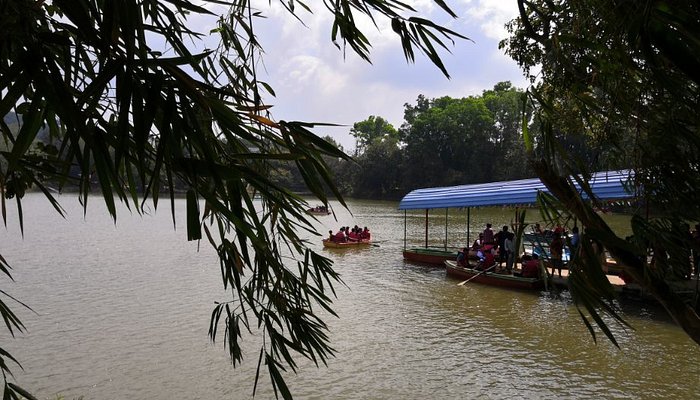 Punganoor Lake Park