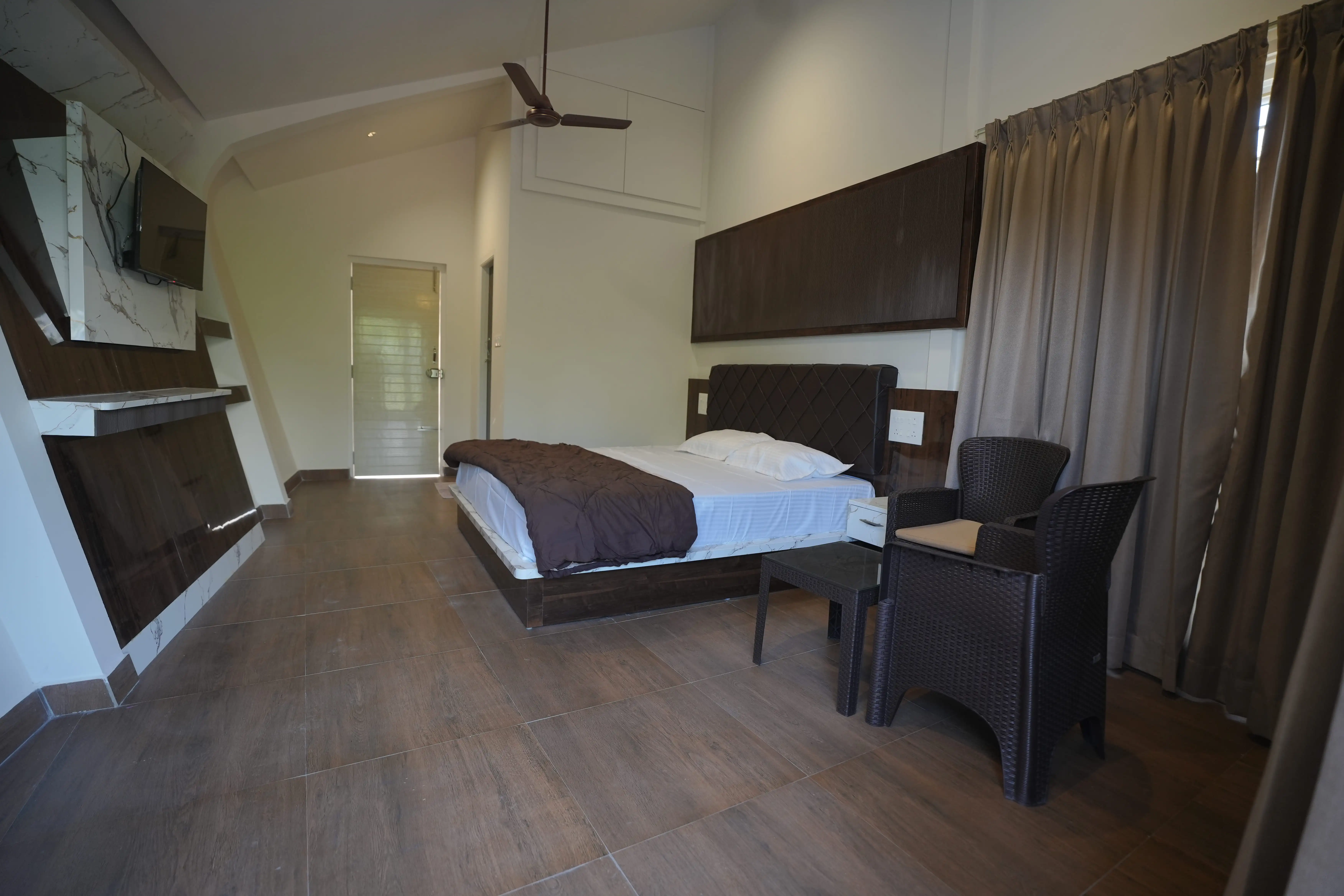 Deluxe Suite Interior